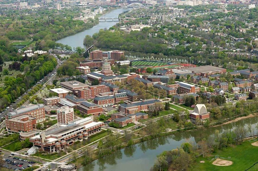 University of 罗彻斯特 aerial image